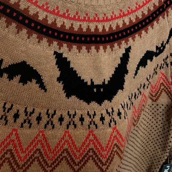 Modcloth bat sweater xl/ - Picture 4 of 8